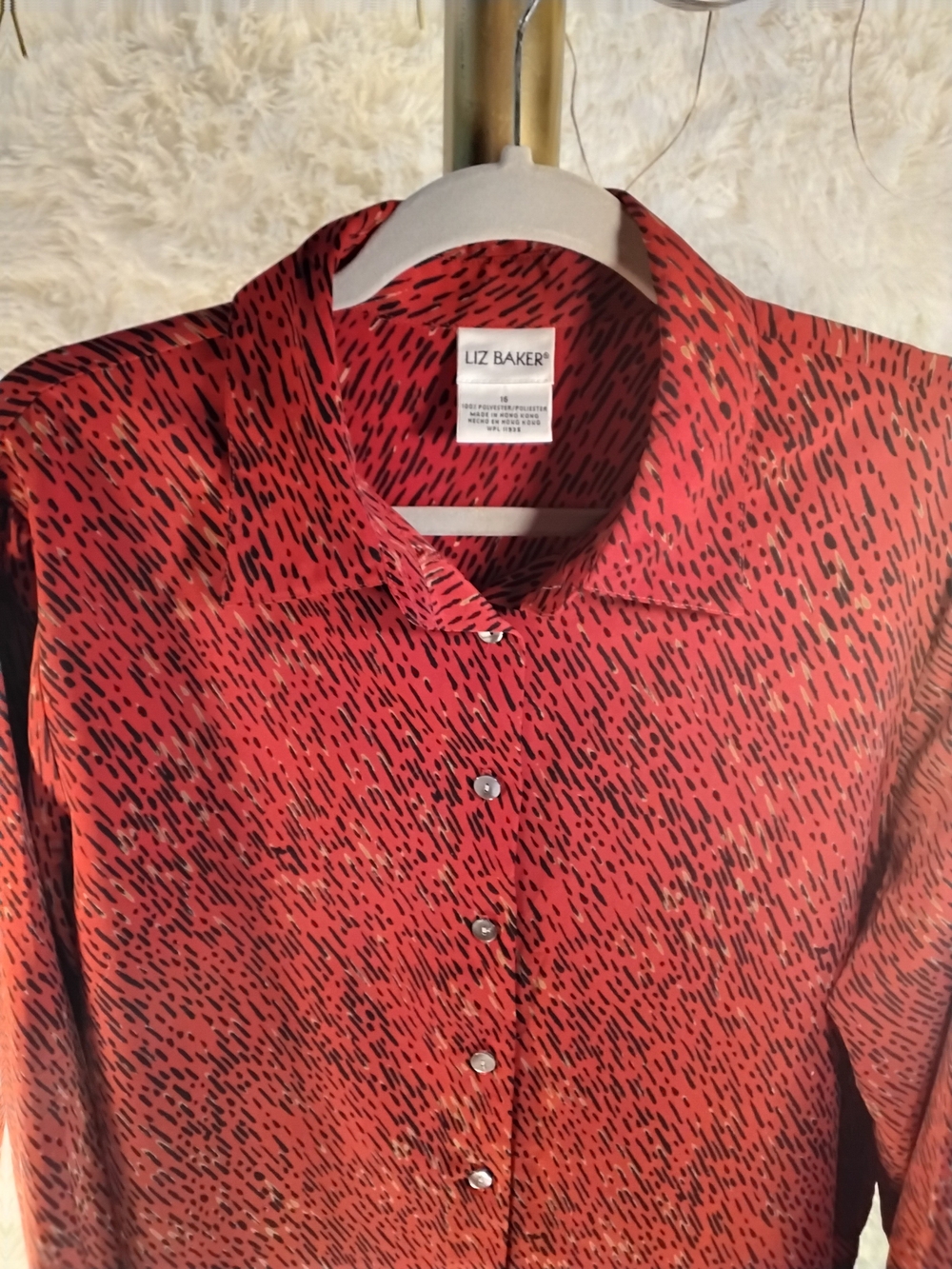 Liz Baker Red Patterned Button-Up Shirt